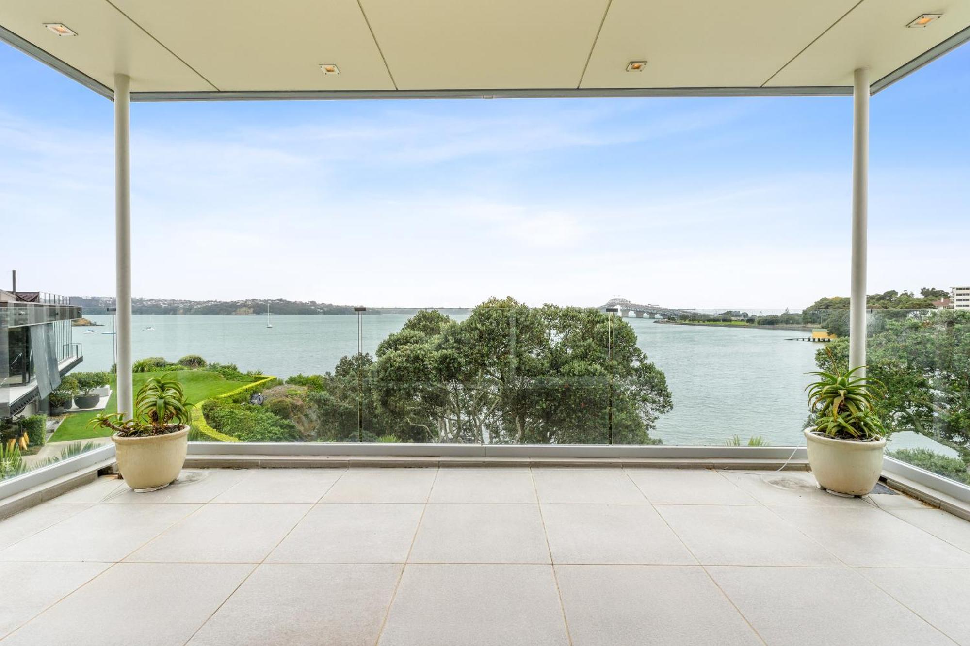 Вилла Sentinel Beach House - Auckland Holiday Retreat Экстерьер фото